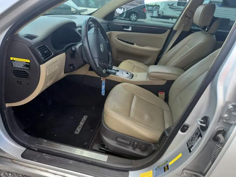 2011 HYUNDAI GENESIS 3.8L  