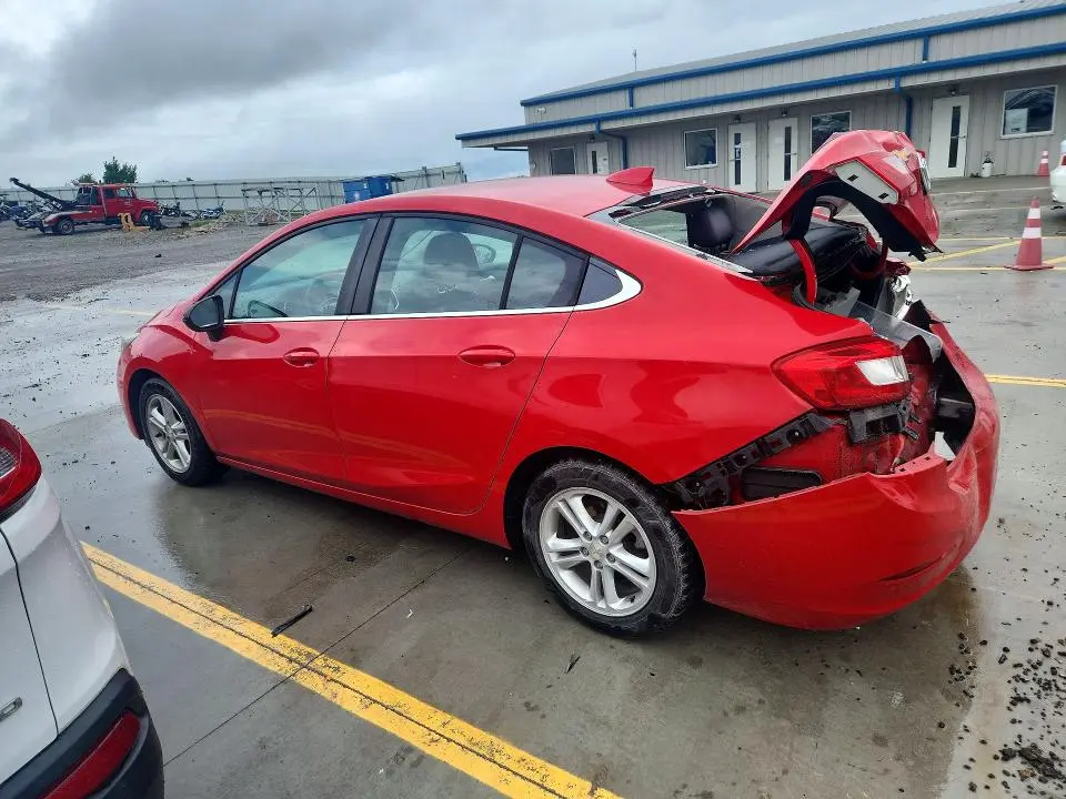2017 CHEVROLET CRUZE LT  