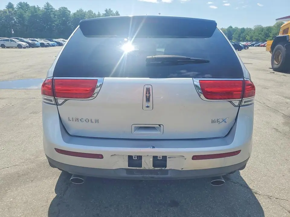 2011 LINCOLN MKX   