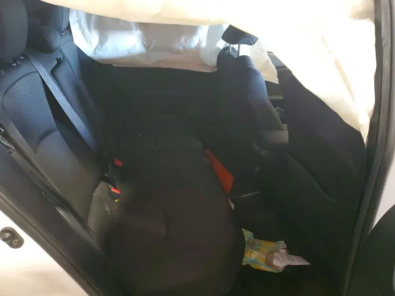 2020 TOYOTA PRIUS LE  