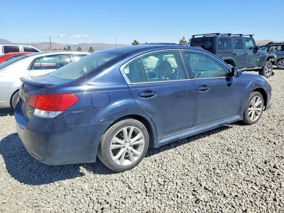 2013 SUBARU LEGACY 2.5I PREMIUM  