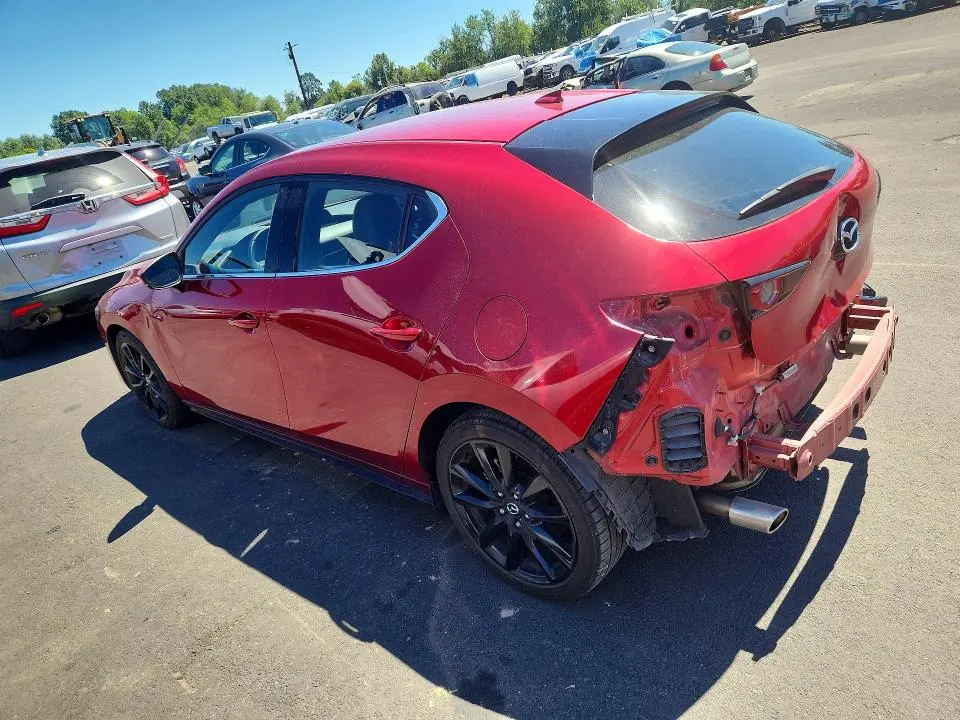 2019 MAZDA 3 PREMIUM  