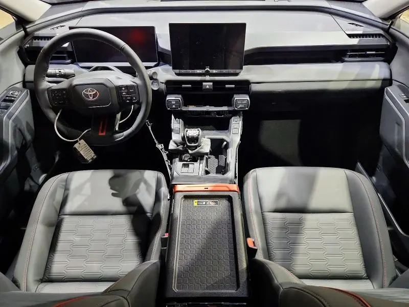 2026 TOYOTA RAV4 WOODLAND  