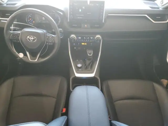 2022 TOYOTA RAV4 LIMITED  