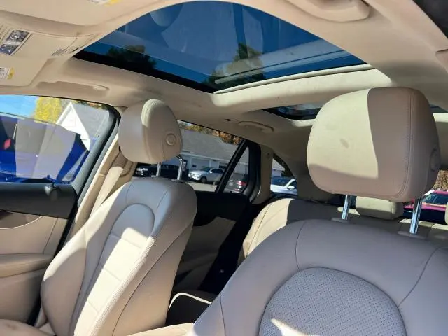 2016 MERCEDES-BENZ GLC 300  