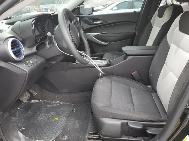 2025 CHEVROLET TRAX LS  