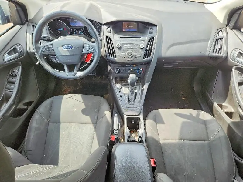 2017 FORD FOCUS SE  