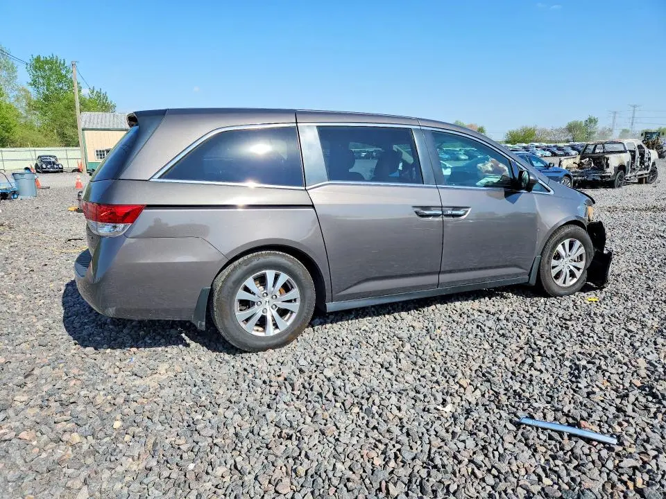 2016 HONDA ODYSSEY SE  