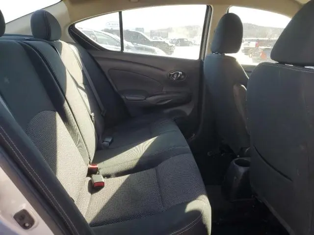2018 NISSAN VERSA S  