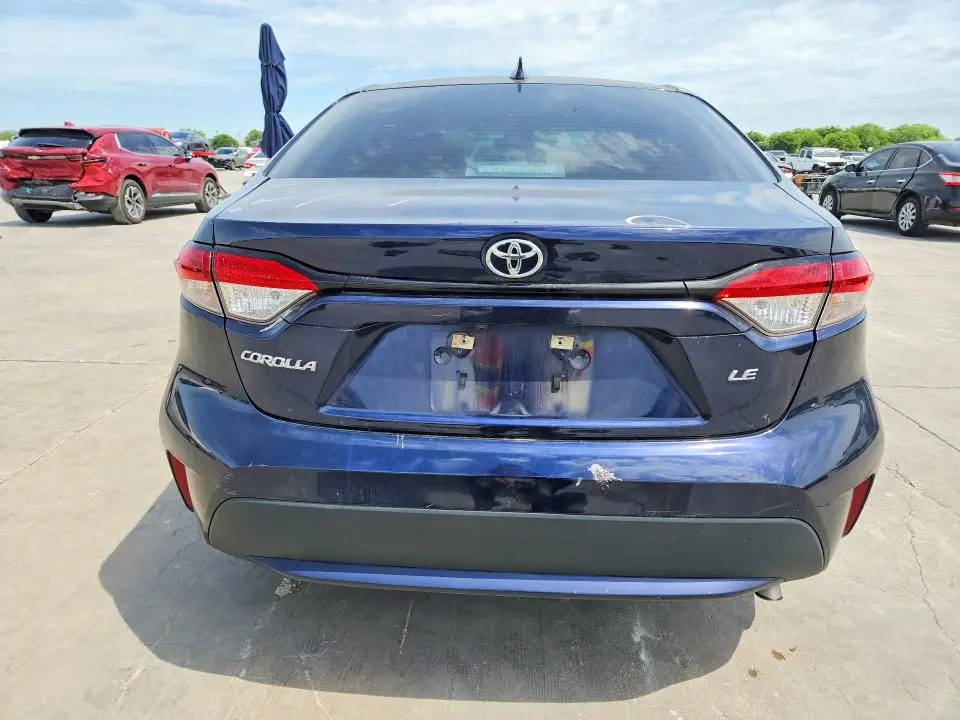 2022 TOYOTA COROLLA LE  