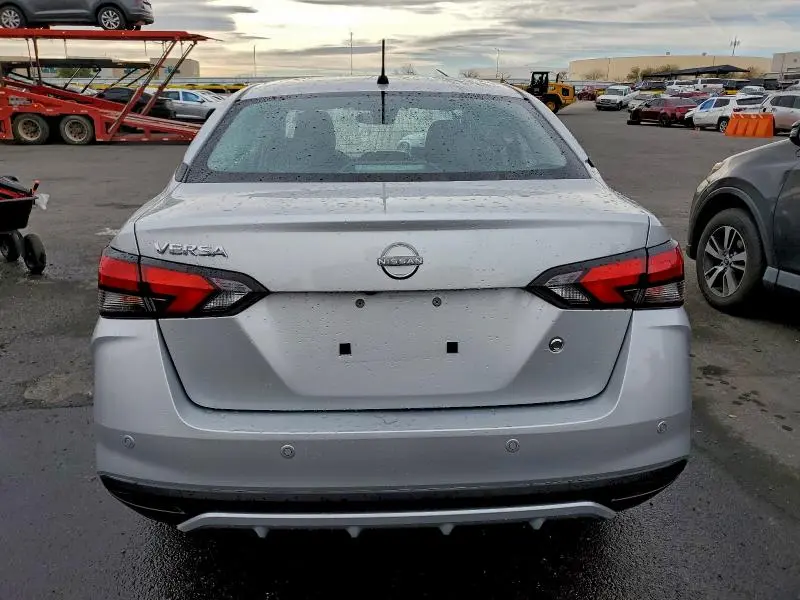 2025 NISSAN VERSA S  