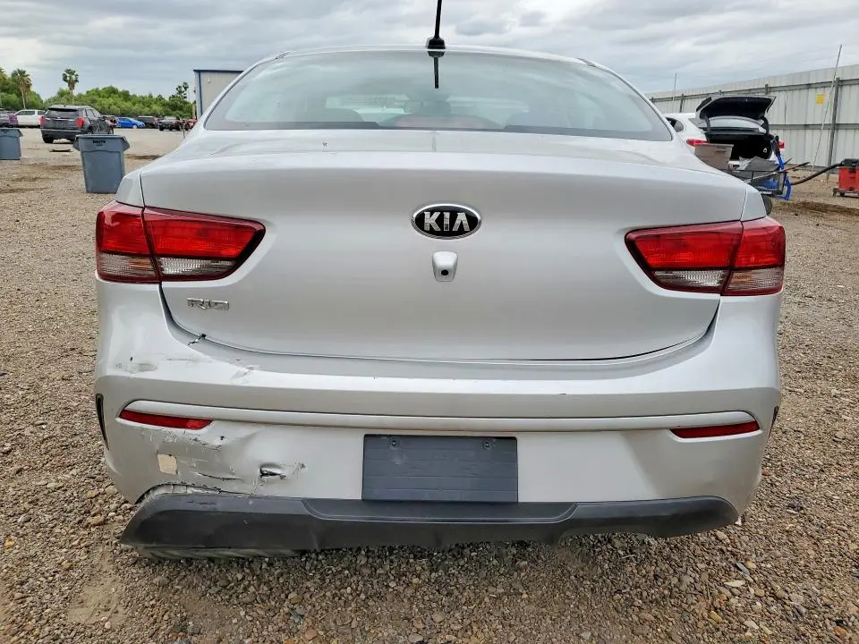 2021 KIA RIO LX  