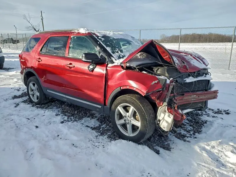 2017 FORD EXPLORER XLT  