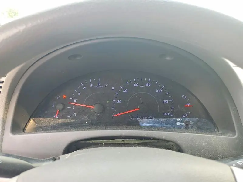 2011 TOYOTA CAMRY LE  