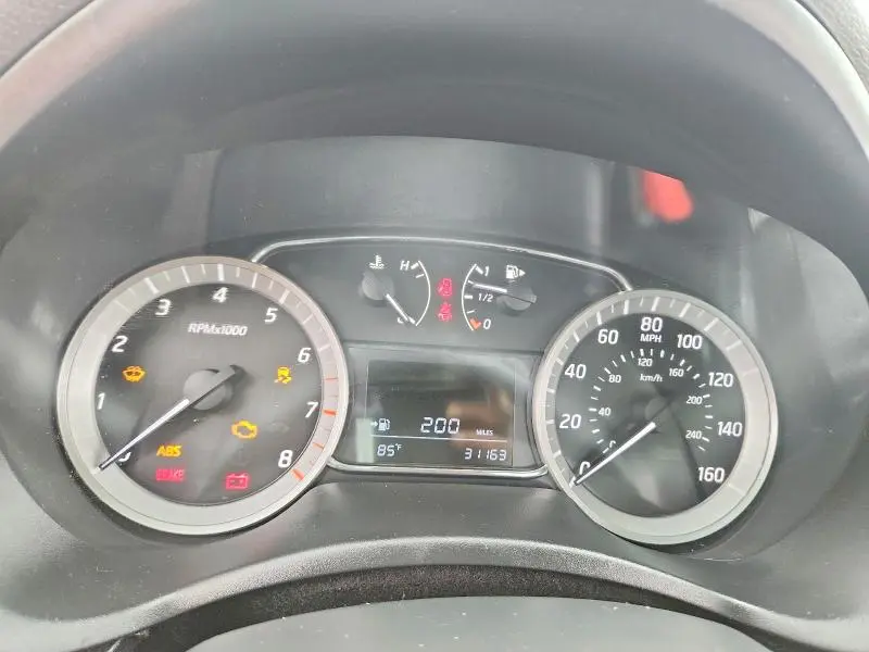 2015 NISSAN SENTRA SV  