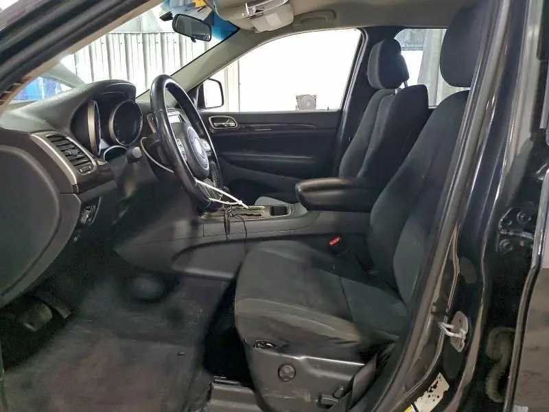 2011 JEEP GRAND CHEROKEE LAREDO  