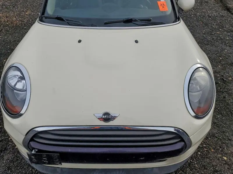 2016 MINI COOPER   