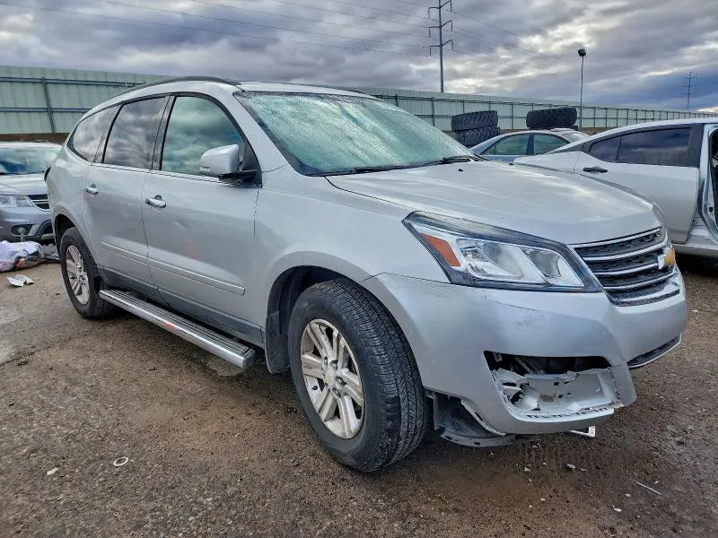 2014 CHEVROLET TRAVERSE LT  