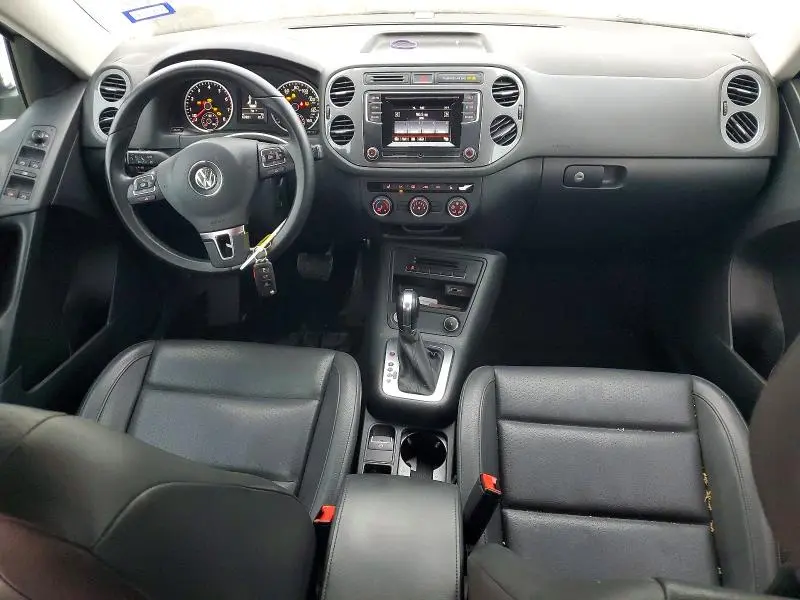 2016 VOLKSWAGEN TIGUAN S  