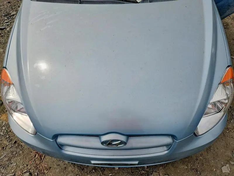 2010 HYUNDAI ACCENT GS  