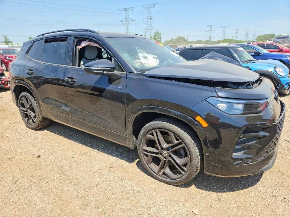 2025 VOLKSWAGEN TIGUAN SE R-LINE BLACK  