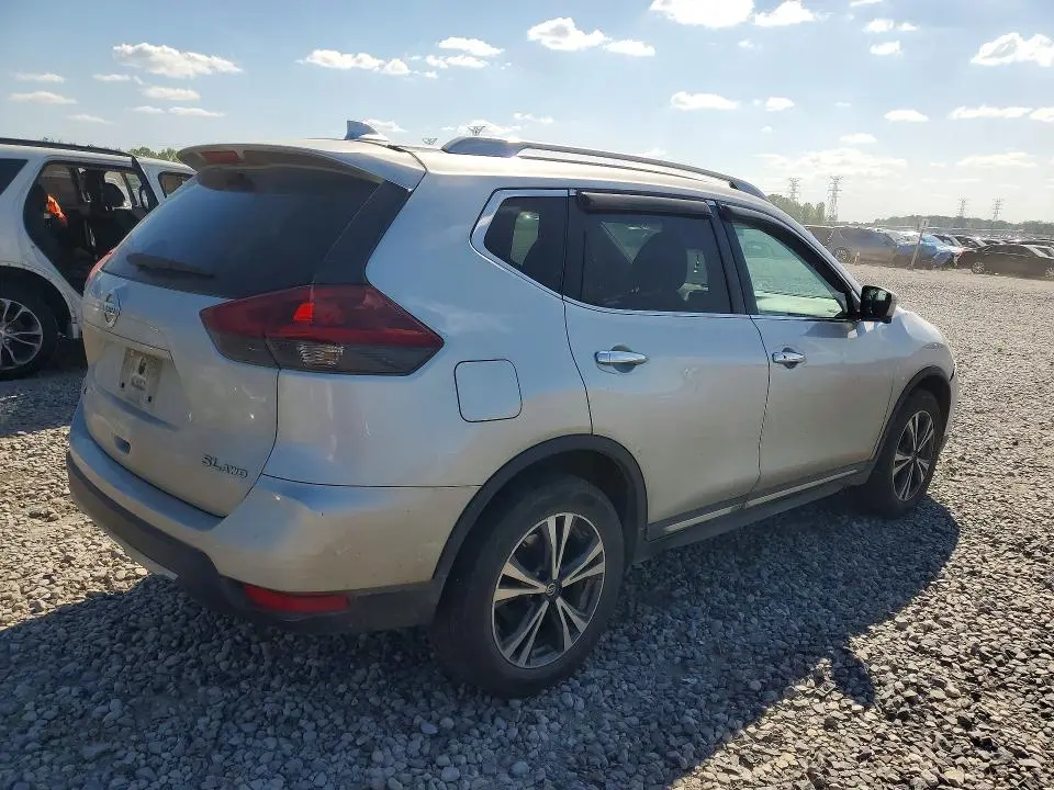 2018 NISSAN ROGUE SL  