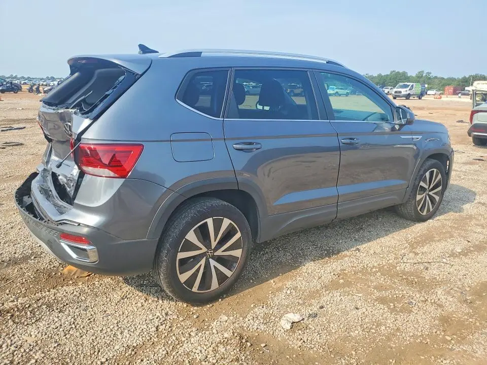 2022 VOLKSWAGEN TAOS SE  