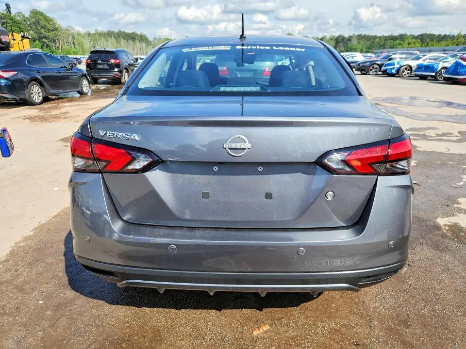 2025 NISSAN VERSA S  