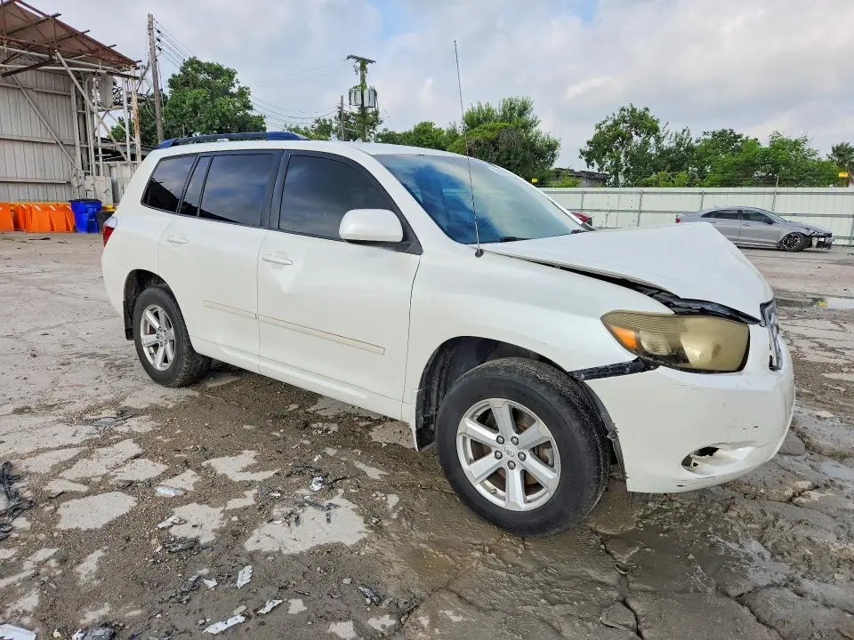 2010 TOYOTA HIGHLANDER BASE  