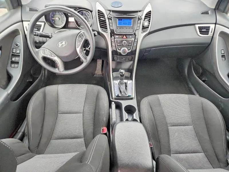 2017 HYUNDAI ELANTRA GT BASE  