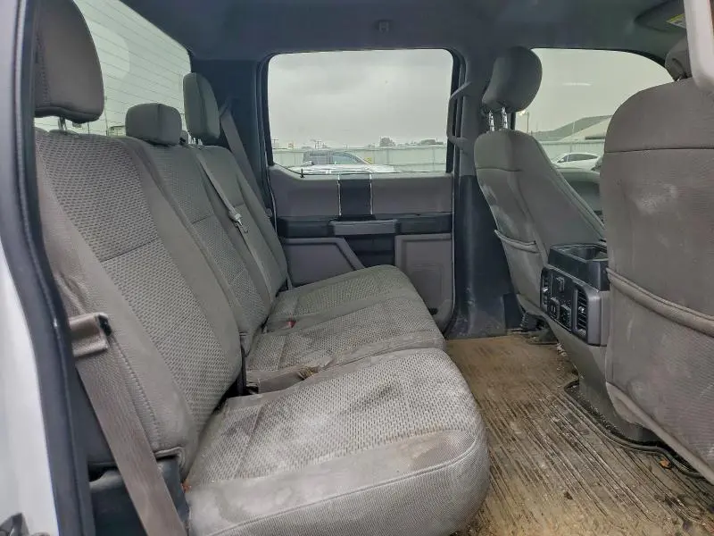 2017 FORD F150 SUPERCREW  