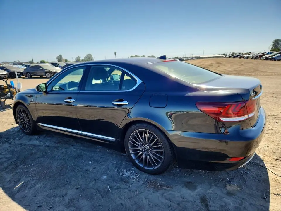 2017 LEXUS LS 460  