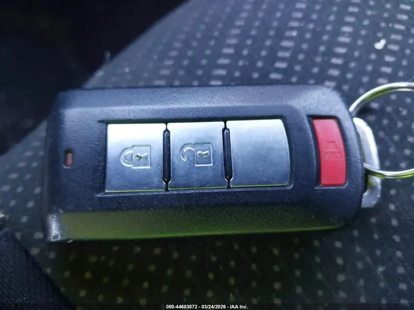 2014 MITSUBISHI OUTLANDER SPORT SE