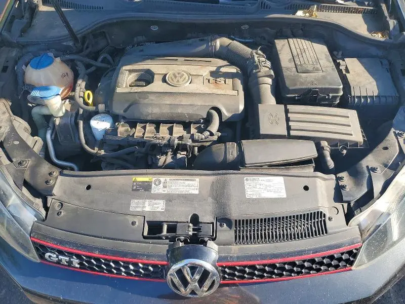 2014 VOLKSWAGEN GTI   