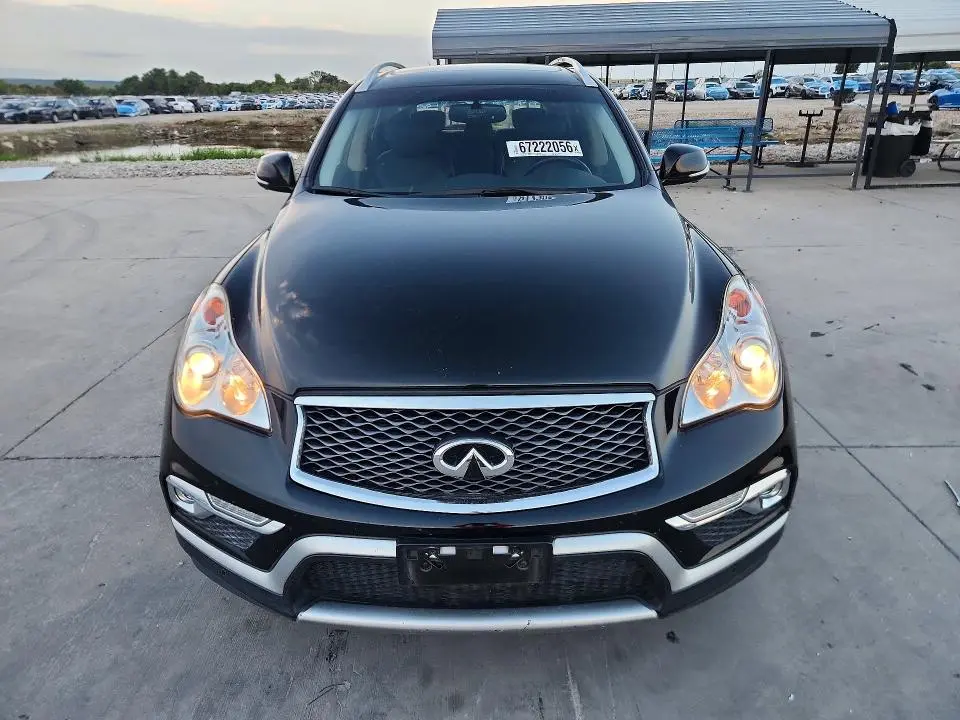 2017 INFINITI QX50 BASE  