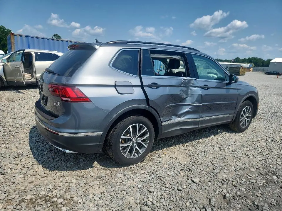 2018 VOLKSWAGEN TIGUAN SE  