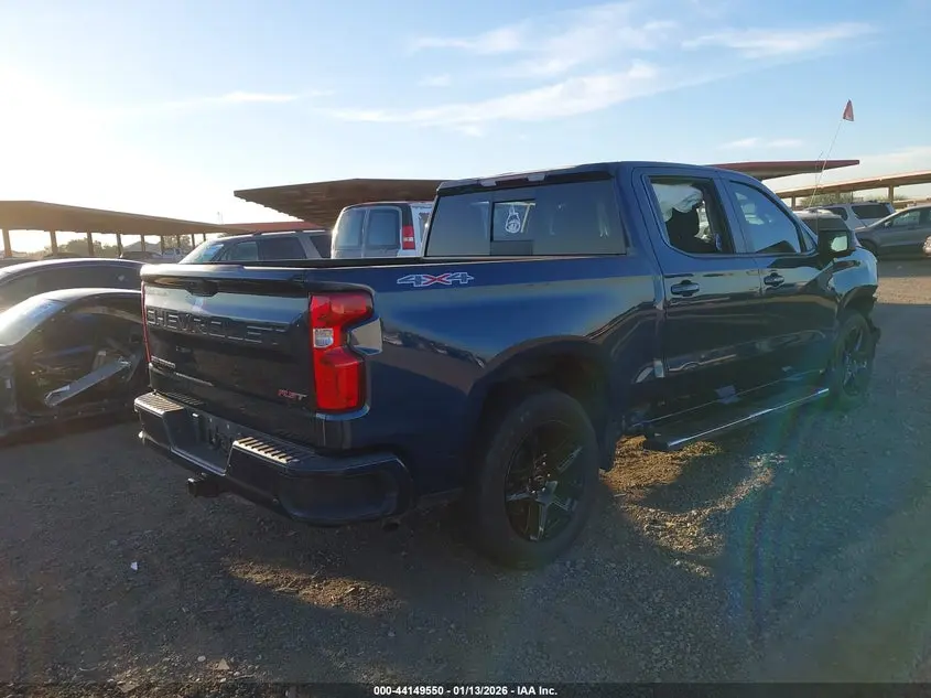 2022 CHEVROLET SILVERADO 1500 4WD  SHORT BED RST