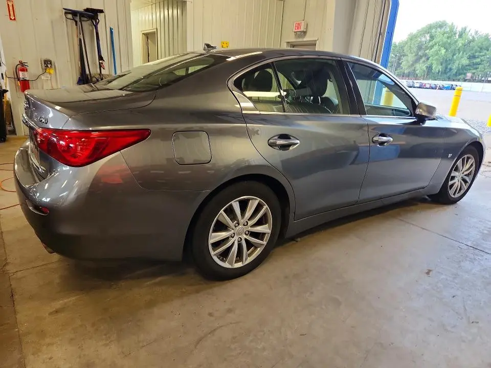 2015 INFINITI Q50 PREMIUM  