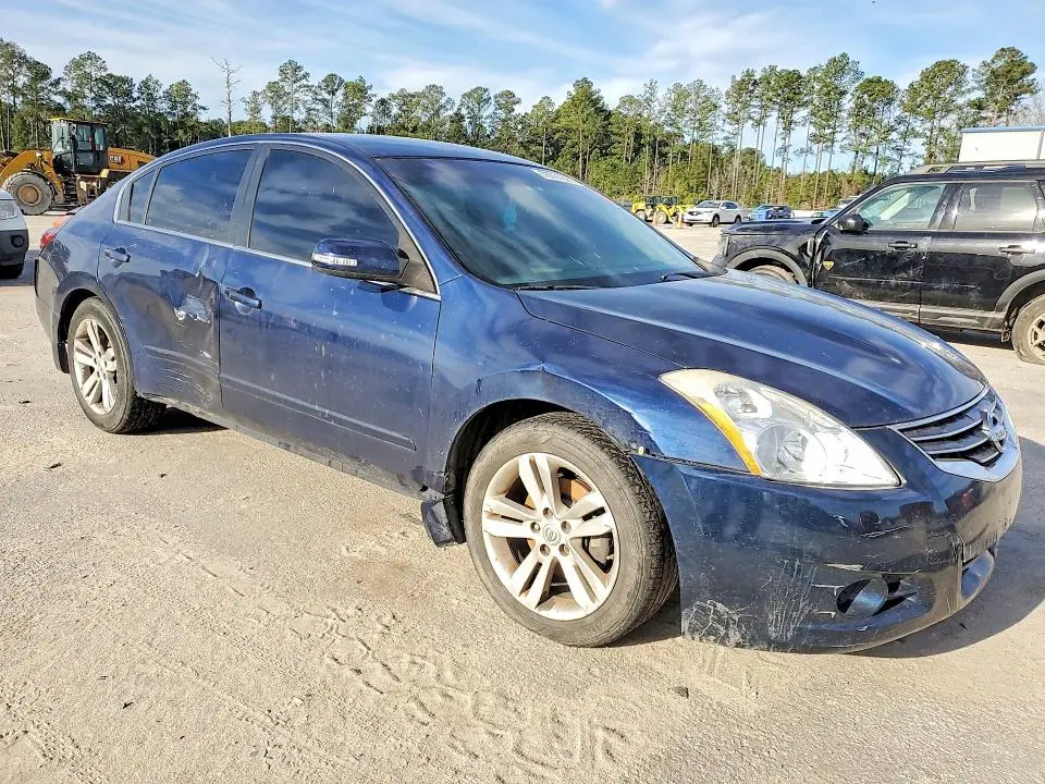 2010 NISSAN ALTIMA 3.5 SR  