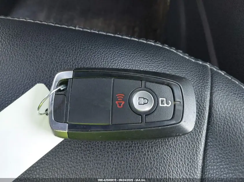 2020 FORD ECOSPORT TITANIUM