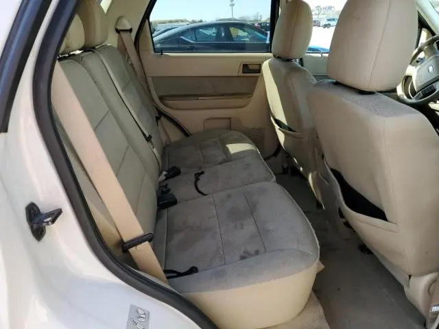 2010 FORD ESCAPE XLT  