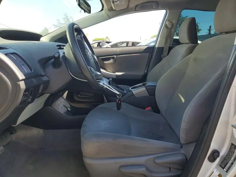 2015 TOYOTA PRIUS TWO  