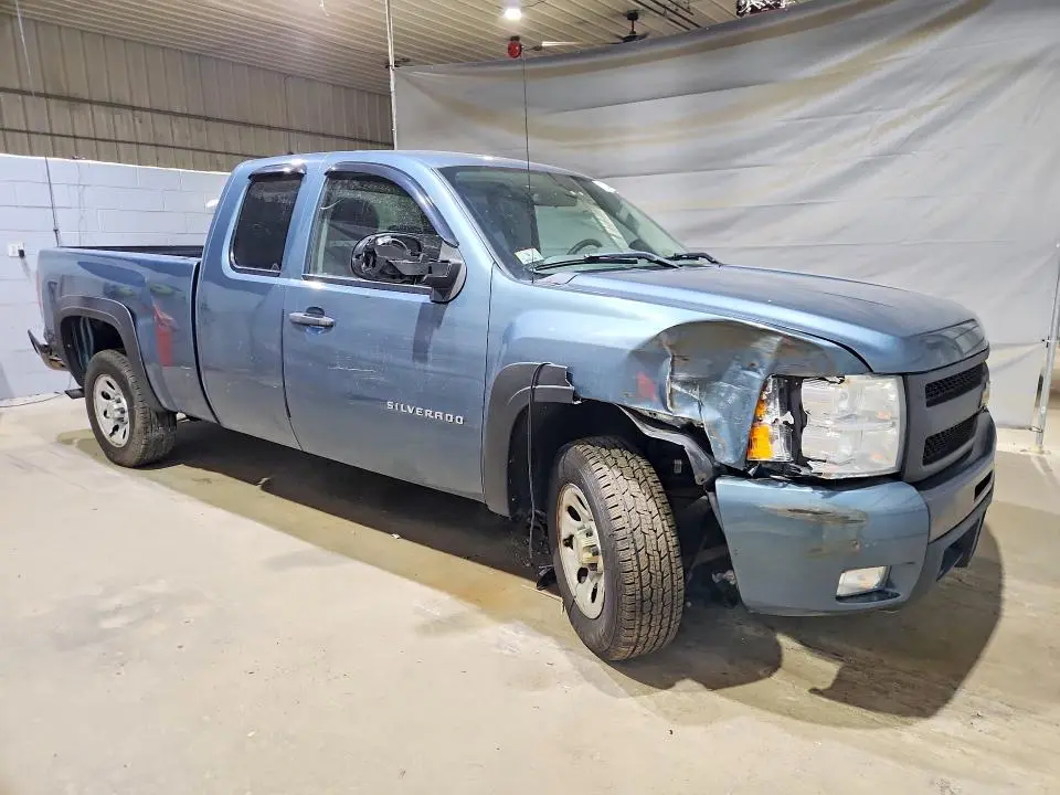 2011 CHEVROLET SILVERADO C1500  