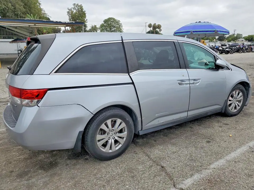 2016 HONDA ODYSSEY SE  