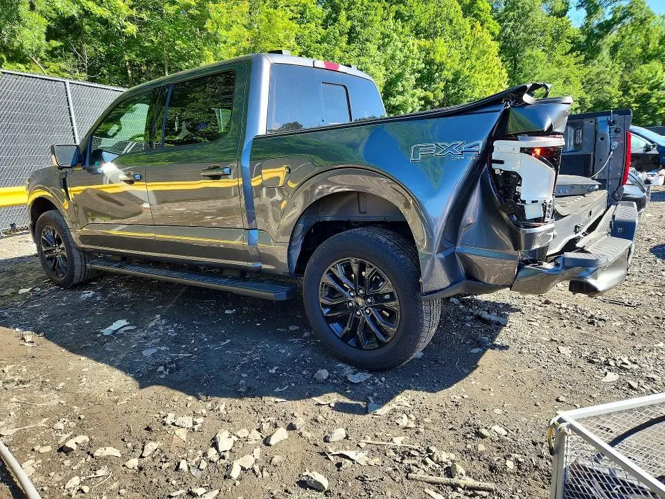 2025 FORD F150 LARIAT  