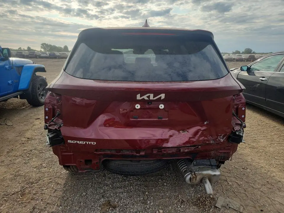 2025 KIA SORENTO LX  