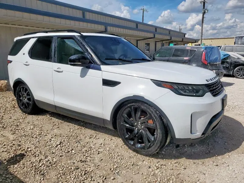 2017 LAND ROVER DISCOVERY HSE LUXURY  