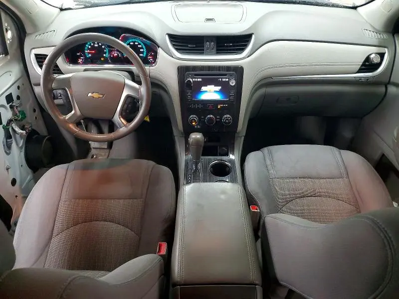2014 CHEVROLET TRAVERSE LT  