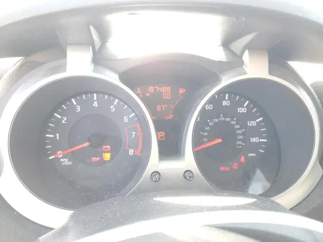 2014 NISSAN JUKE S  