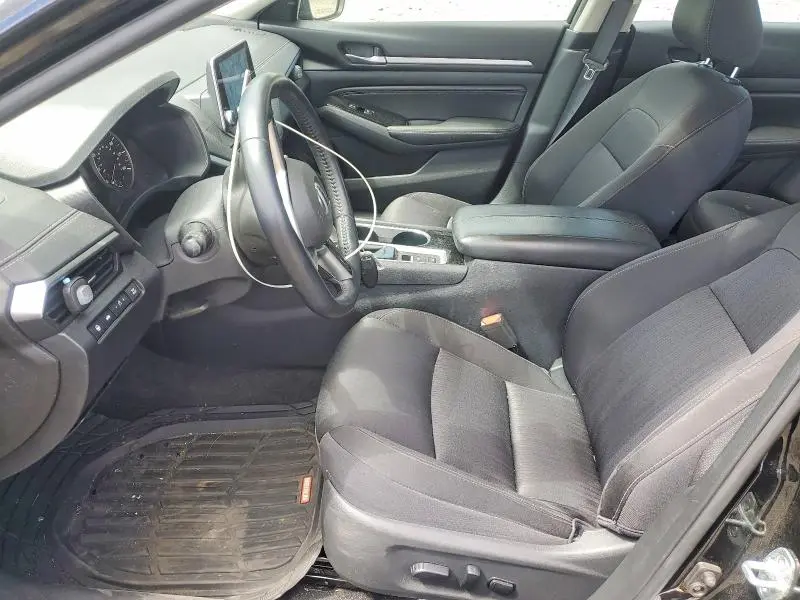 2020 NISSAN ALTIMA SV  